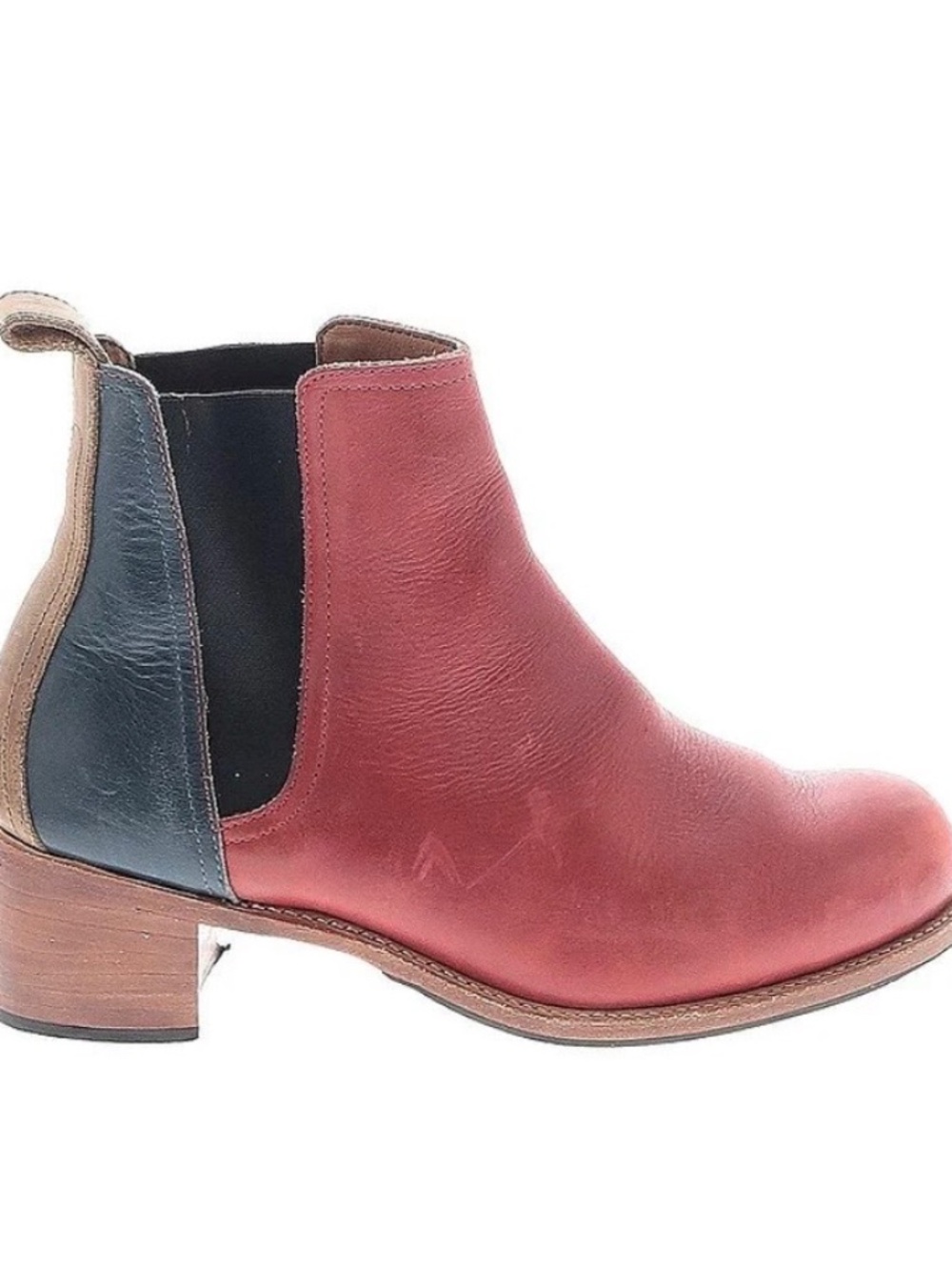 Size 11 Adelante Women’s Ankle Boots